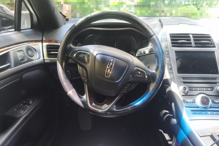Used Lincoln MKZ 2017 2.0T Prestige Edition Steering Wheel