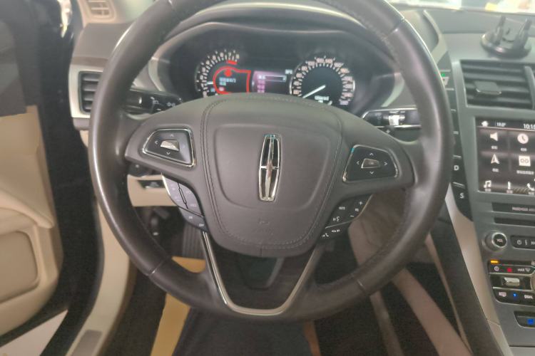 Used Lincoln MKZ 2017 2.0T Luxury Edition Steering Wheel