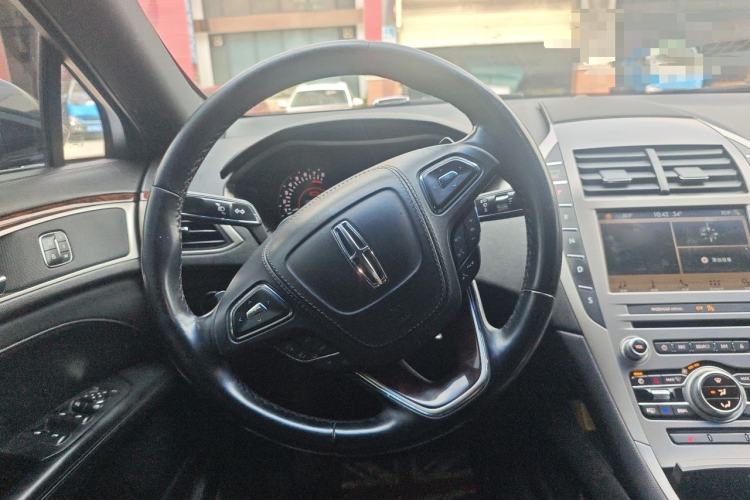 Used Lincoln MKZ 2017 2.0T Luxury Edition Steering Wheel