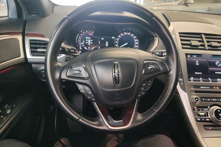 Used Lincoln MKZ 2017 2.0T Luxury Edition Steering Wheel
