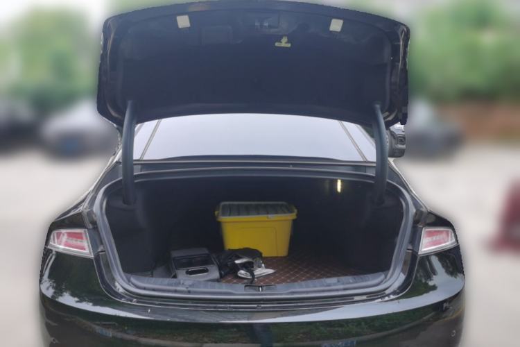 Used Lincoln MKZ 2017 2.0T Luxury Edition Trunk