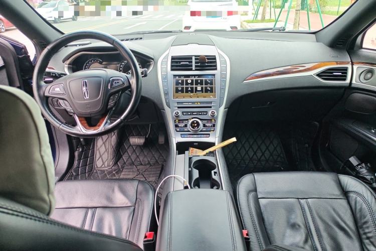 Used Lincoln MKZ 2017 2.0T Prestige Edition Center Console
