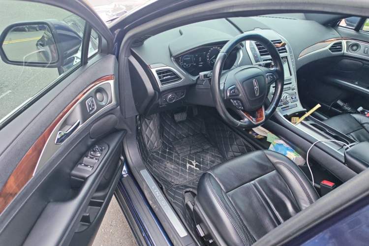 Used Lincoln MKZ 2017 2.0T Prestige Edition Driver Seat