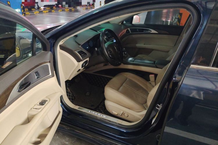Used Lincoln MKZ 2017 2.0T Luxury Edition Driver Seat