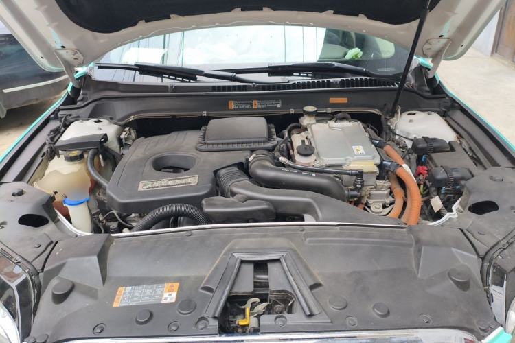 Used Lincoln MKZ 2017 2.0H Hybrid Luxury Edition Engine Bay