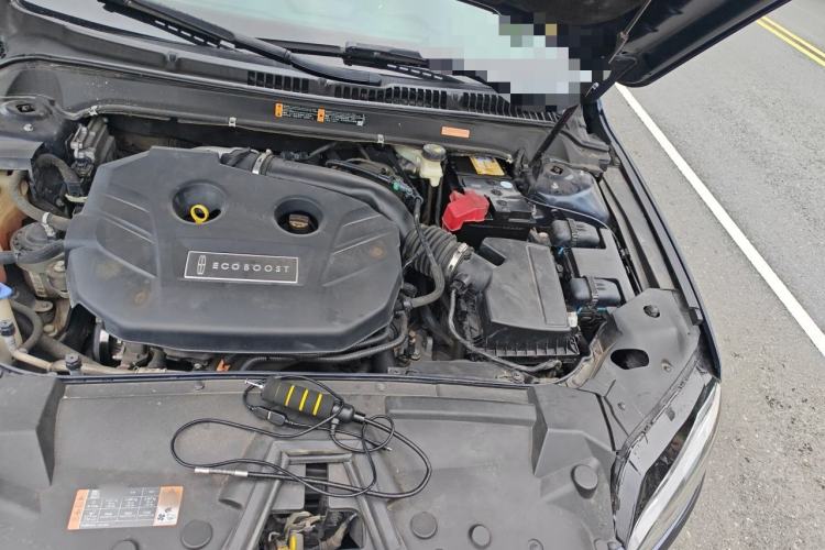 Used Lincoln MKZ 2017 2.0T Prestige Edition Engine Bay Left