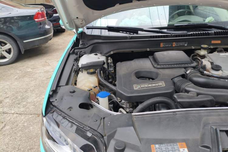 Used Lincoln MKZ 2017 2.0H Hybrid Luxury Edition Engine Bay Right
