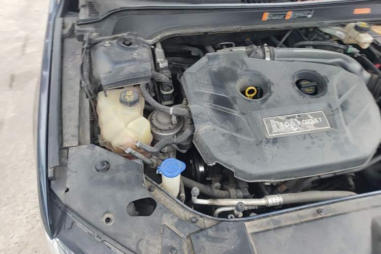 Used Lincoln MKZ 2017 2.0T Luxury Edition Engine Bay Right