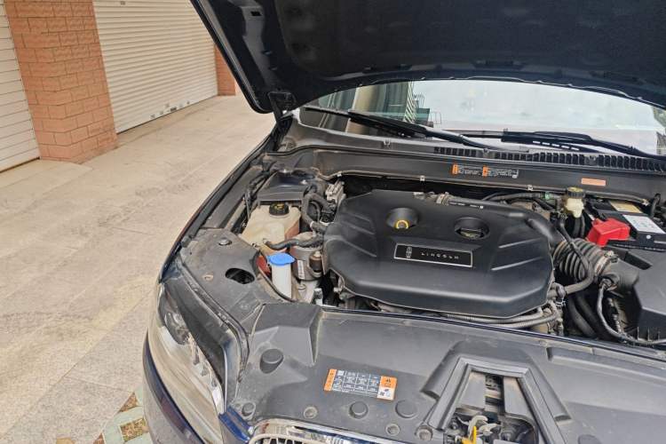 Used Lincoln MKZ 2017 2.0T Luxury Edition Engine Bay Right