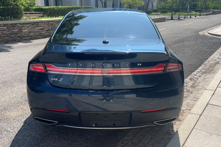 Used Lincoln MKZ 2017 2.0T Luxury Edition Exterior 2