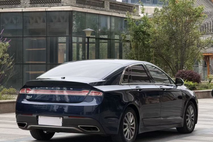 Used Lincoln MKZ 2017 2.0T Luxury Edition Exterior 4