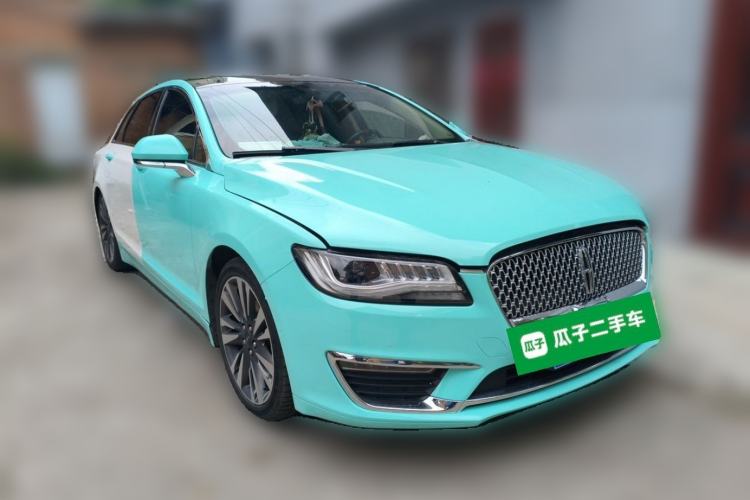 Used Lincoln MKZ 2017 2.0H Hybrid Luxury Edition Front Right 45 Deg