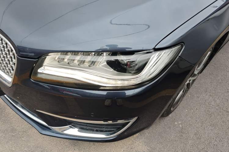 Used Lincoln MKZ 2017 2.0T Luxury Edition Left Front Headlight