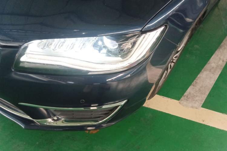 Used Lincoln MKZ 2017 2.0T Luxury Edition Left Front Headlight