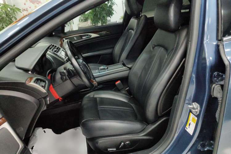 Used Lincoln MKZ 2017 2.0T Luxury Edition Left Front Seat
