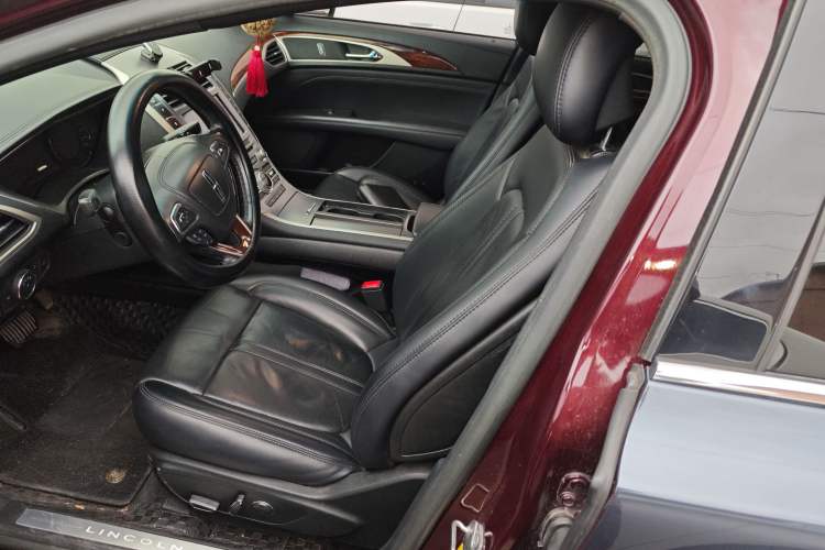 Used Lincoln MKZ 2017 2.0T Luxury Edition Left Front Seat