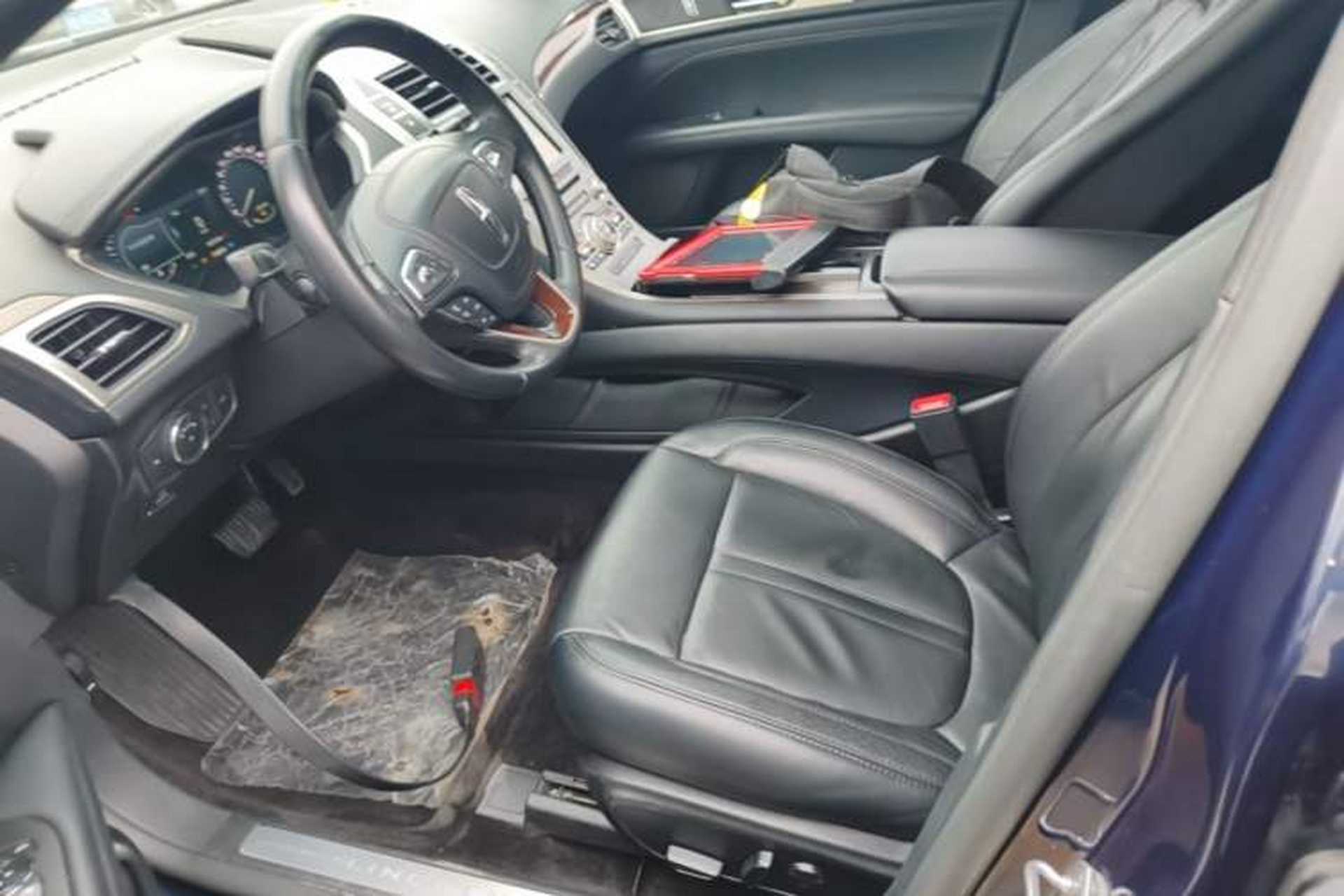 Used Lincoln MKZ 2017 2.0T Luxury Edition Left Front Seat