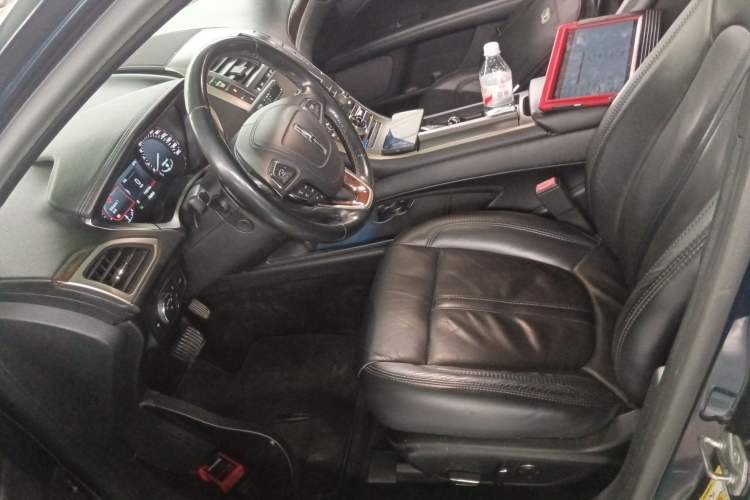 Used Lincoln MKZ 2017 2.0T Luxury Edition Left Front Seat