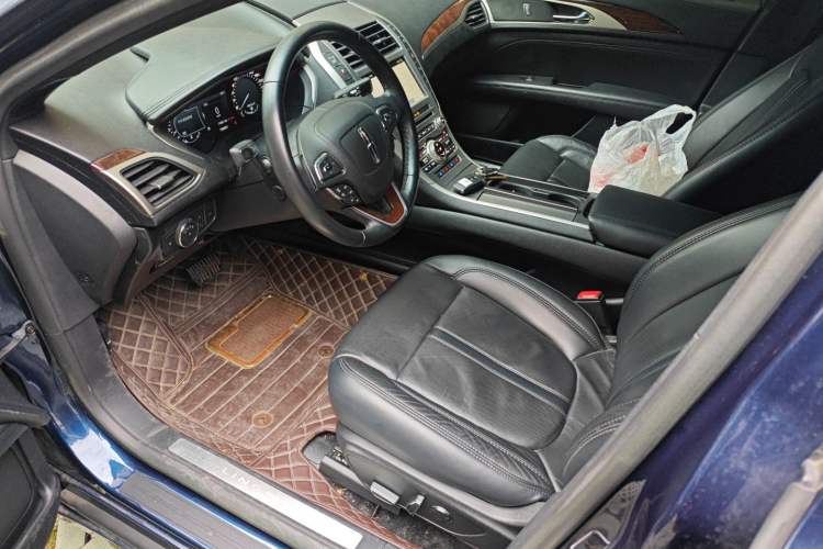 Used Lincoln MKZ 2017 2.0T Luxury Edition Left Front Seat
