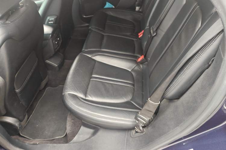 Used Lincoln MKZ 2017 2.0T Prestige Edition Left Rear Seat