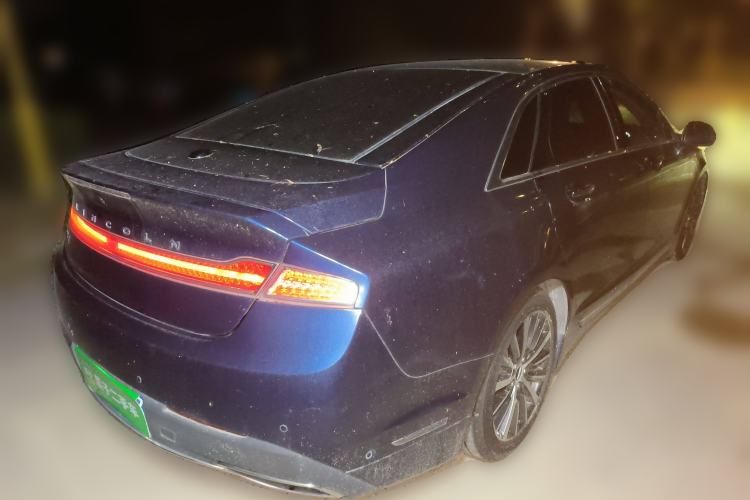 Used Lincoln MKZ 2017 2.0T Luxury Edition Rear Right 45 Deg