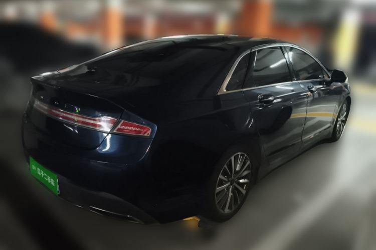 Used Lincoln MKZ 2017 2.0T Luxury Edition Rear Right 45 Deg