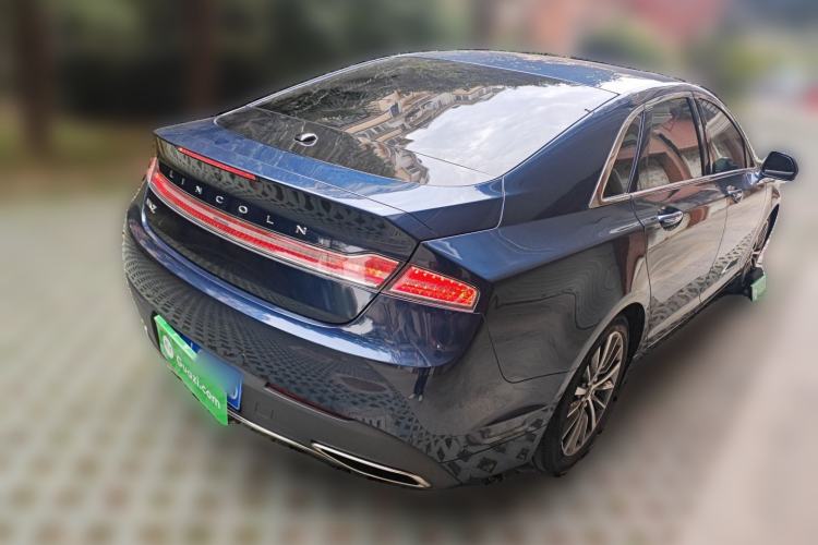 Used Lincoln MKZ 2017 2.0T Luxury Edition Rear Right 45 Deg