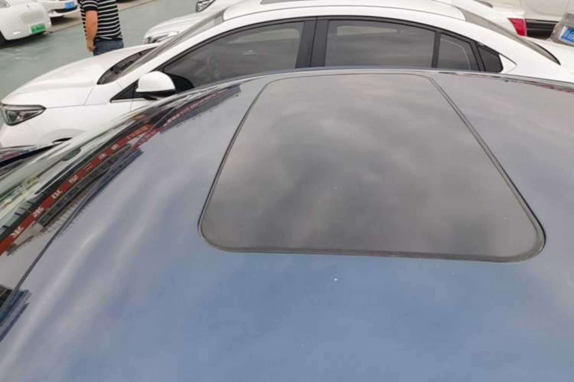Used Lincoln MKZ 2017 2.0T Luxury Edition Roof