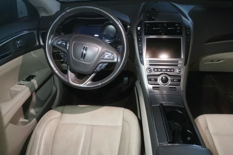 Used Lincoln MKZ 2017 2.0T Luxury Edition Steering Wheel