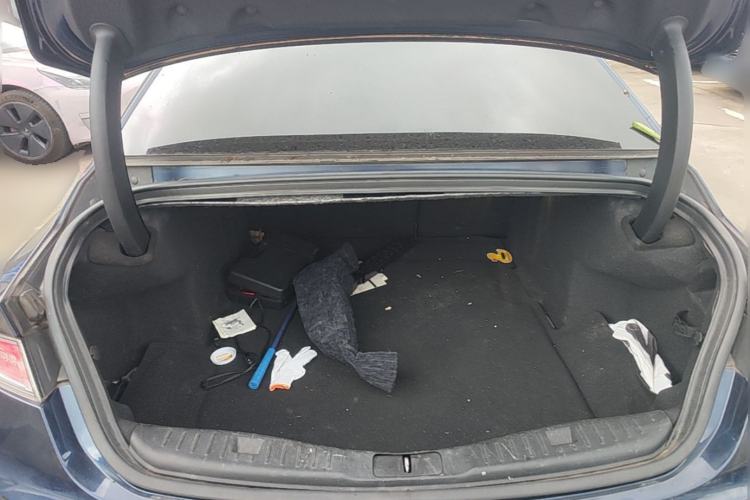 Used Lincoln MKZ 2017 2.0T Luxury Edition Trunk