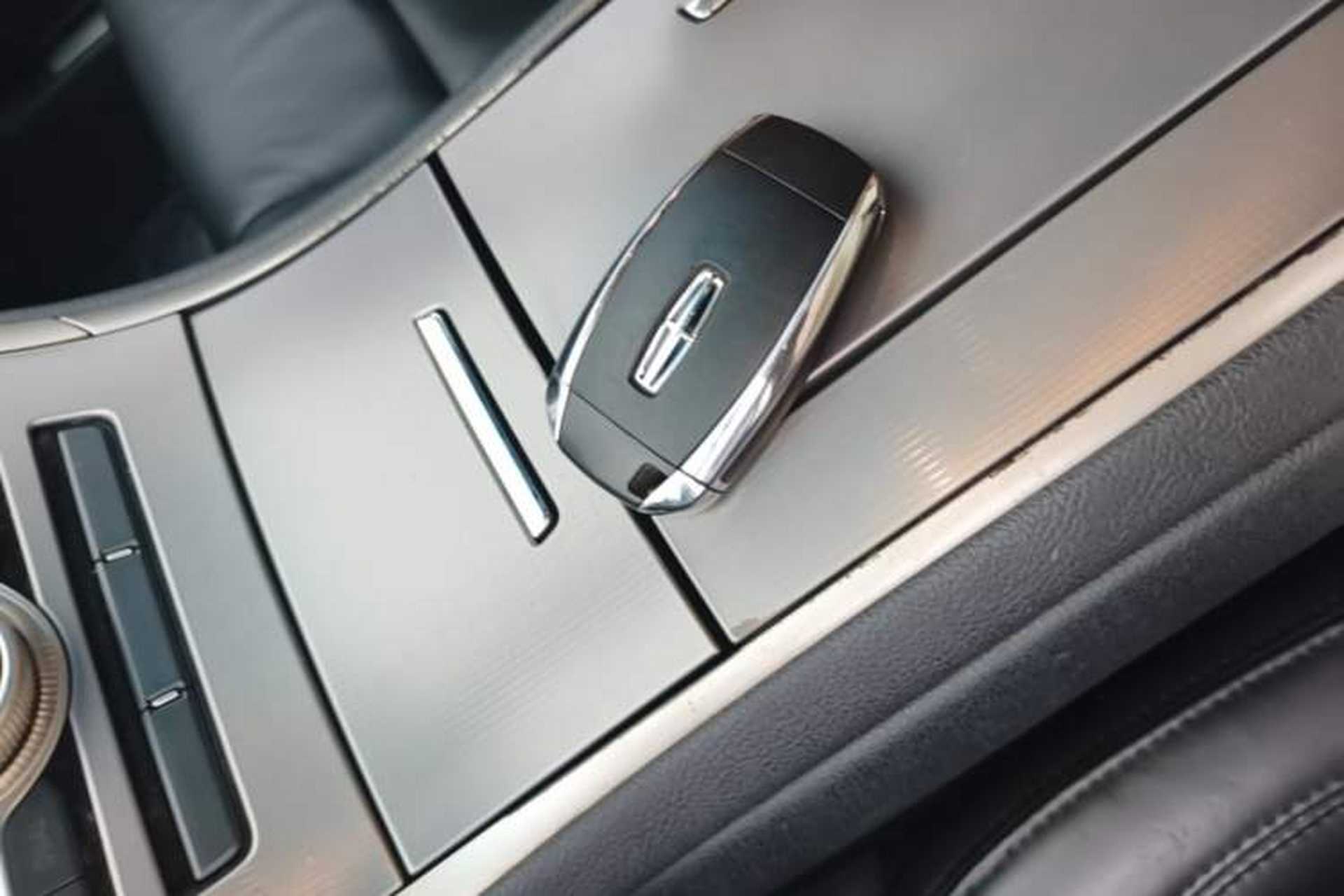 Used Lincoln MKZ 2017 2.0T Luxury Edition Vehicle Key
