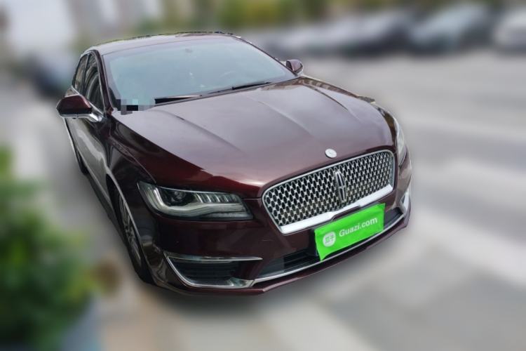 Used Lincoln MKZ 2017 2.0T Luxury Edition Front Right 45 Deg