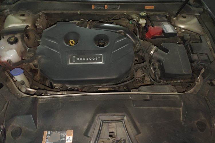 Used Lincoln MKZ 2017 2.0T Luxury Edition Engine Bay