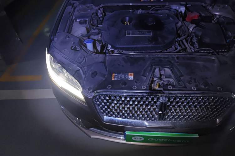 Used Lincoln MKZ 2017 2.0T Zunyue Edition Engine Bay Right