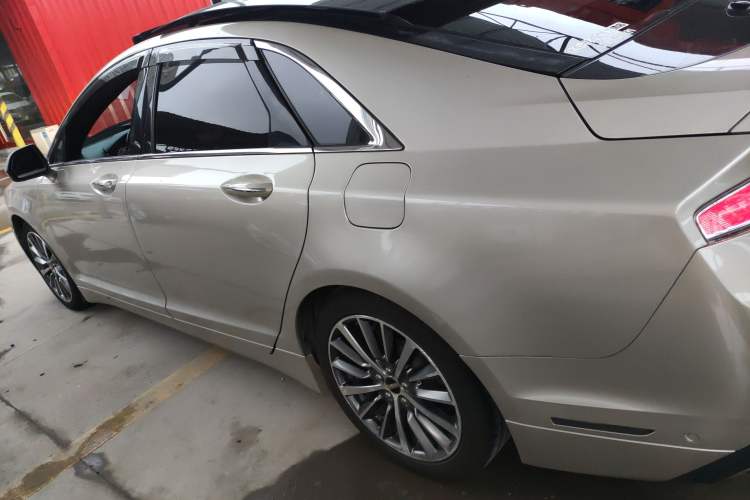 Used Lincoln MKZ 2017 2.0T Luxury Edition Exterior 3