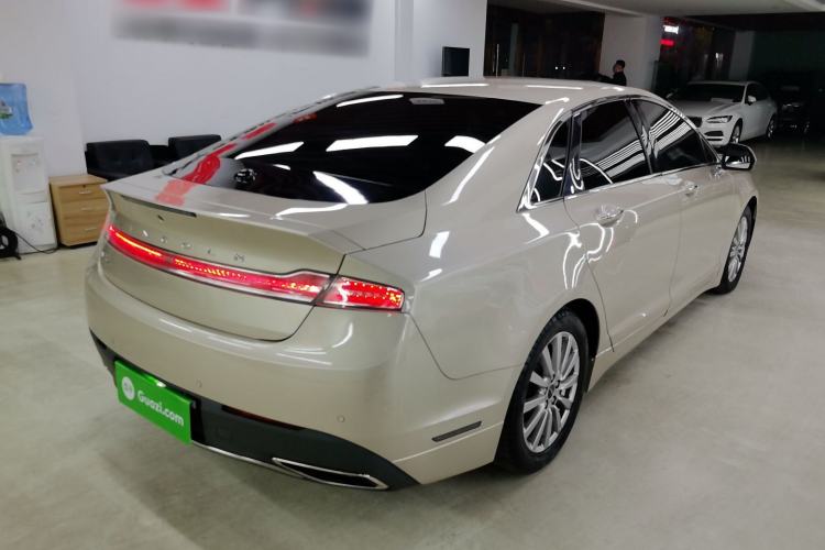 Used Lincoln MKZ 2017 2.0T Luxury Edition Exterior 3