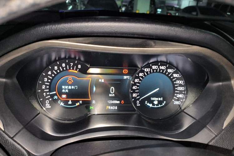 Used Lincoln MKZ 2017 2.0T Luxury Edition Instrument Cluster