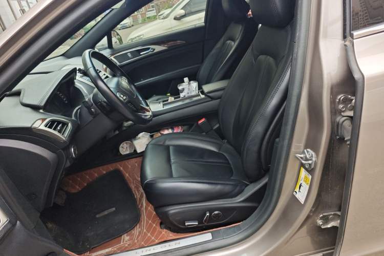 Used Lincoln MKZ 2017 2.0T Luxury Edition Left Front Seat