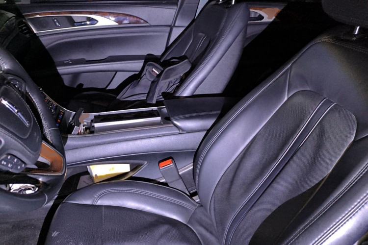 Used Lincoln MKZ 2017 2.0T Luxury Edition Left Front Seat