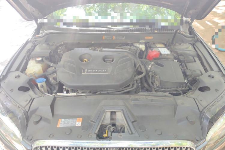 Used Lincoln MKZ 2017 2.0T Luxury Edition Engine Bay