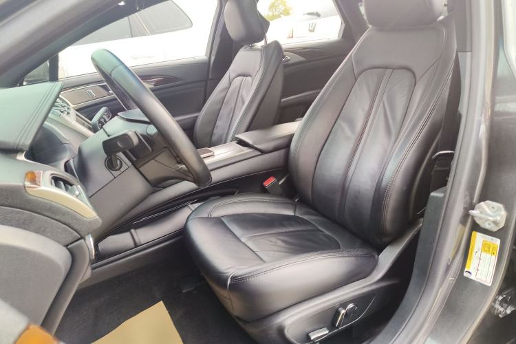 Used Lincoln MKZ 2017 2.0T Luxury Edition Left Front Seat