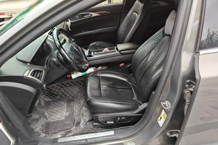 Used Lincoln MKZ 2017 2.0T Luxury Edition Left Front Seat