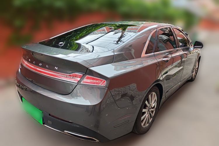 Used Lincoln MKZ 2017 2.0T Luxury Edition Rear Right 45 Deg