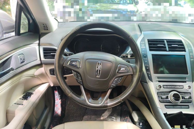 Used Lincoln MKZ 2017 2.0T Luxury Edition Steering Wheel
