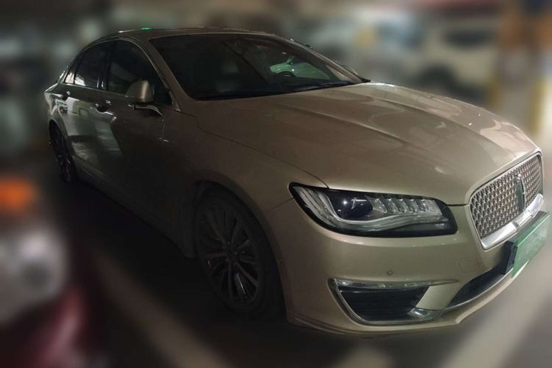 Used Lincoln MKZ 2017 2.0T Luxury Edition Front Right 45 Deg