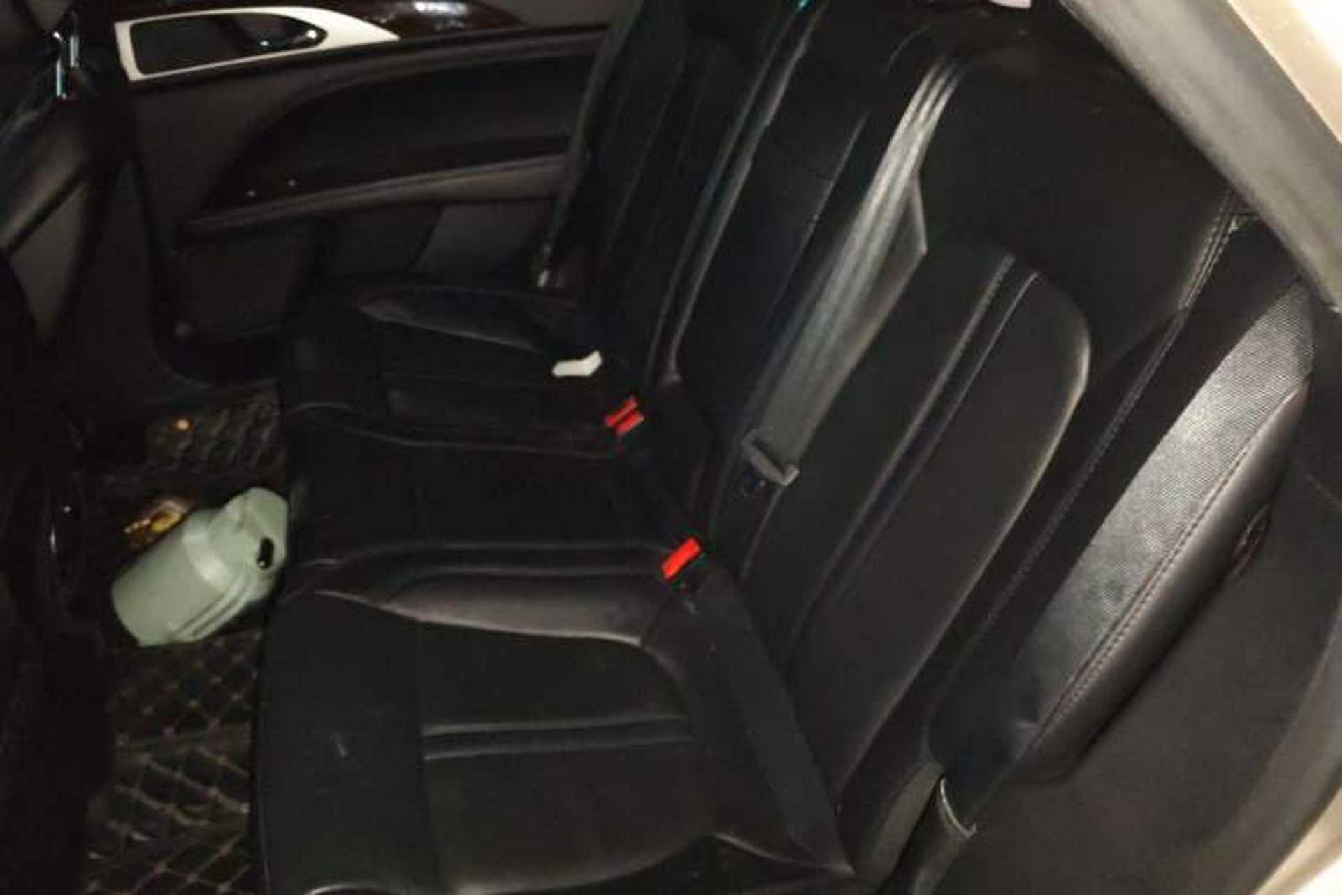 Used Lincoln MKZ 2017 2.0T Luxury Edition Left Rear Seat