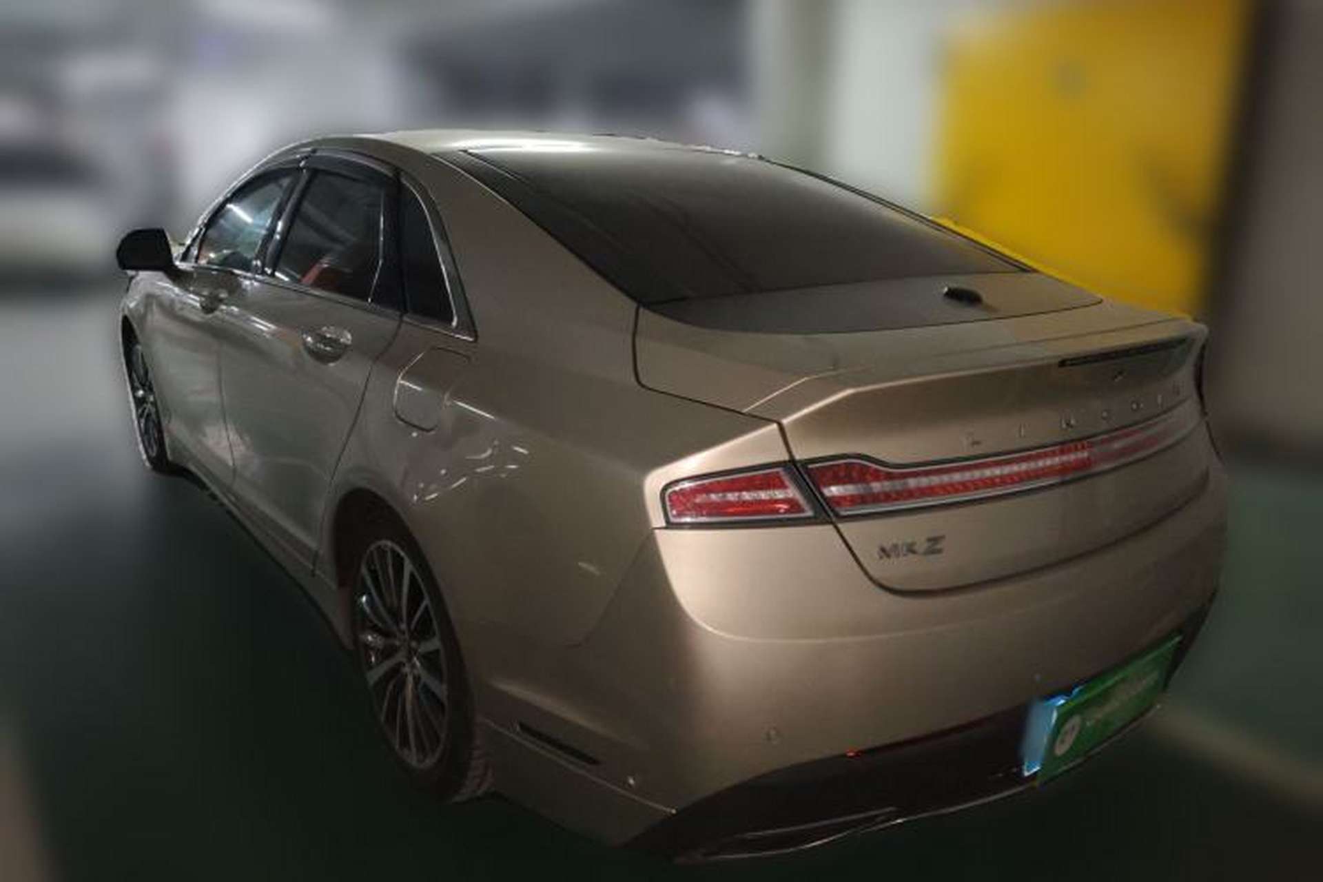Used Lincoln MKZ 2017 2.0T Luxury Edition Rear Left 45 Deg