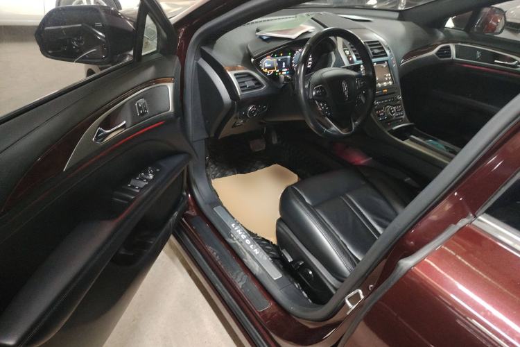 Used Lincoln MKZ 2017 2.0T Luxury Edition Driver Seat