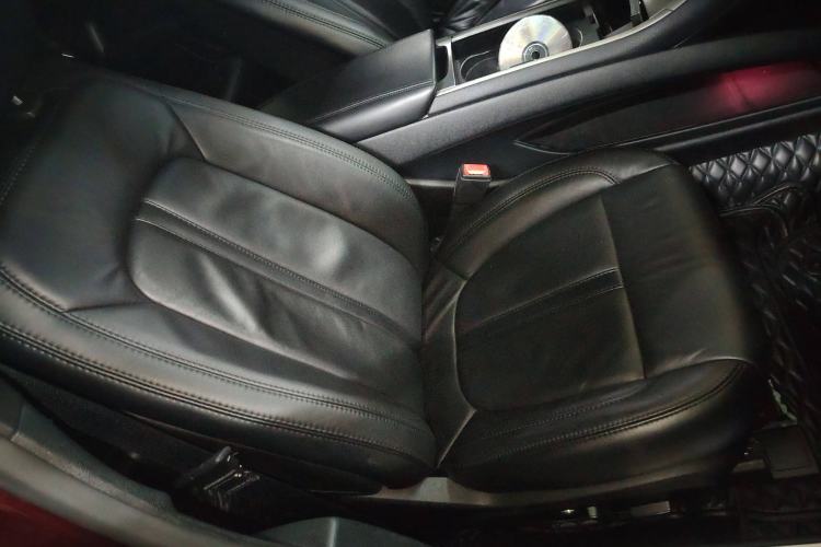 Used Lincoln MKZ 2017 2.0T Luxury Edition Right Front Seat