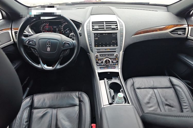 Used Lincoln MKZ 2017 2.0T Luxury Edition Center Console
